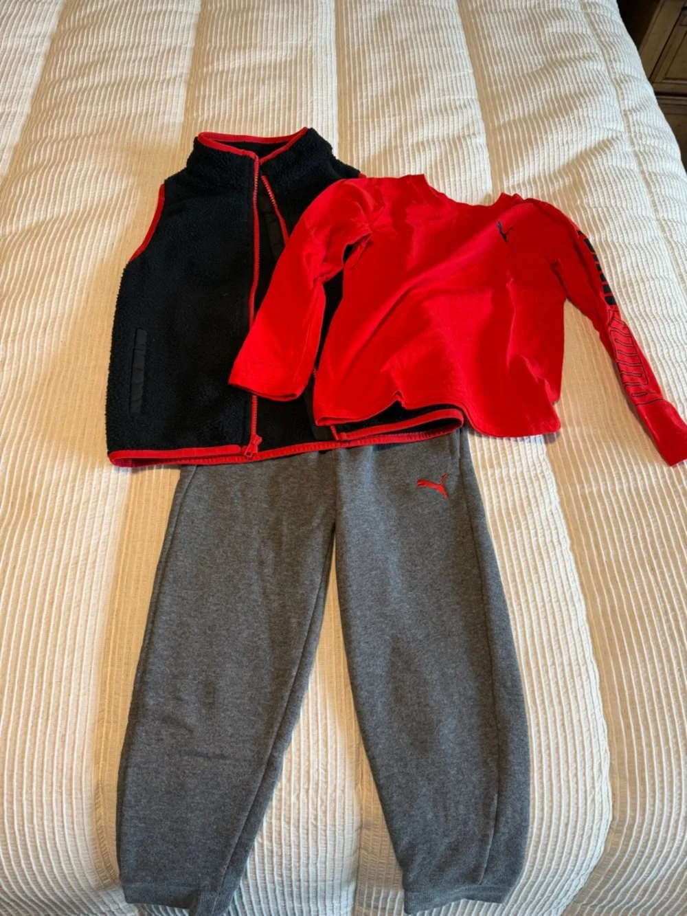 NWOT Puma Kids Black & Red Vest with Red Top and Gray Joggers - Picture 1 of 4